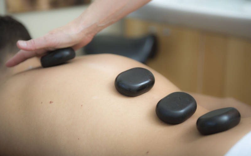 What is Hot Stone Massage - Massage Braddon Canberra - Step Into Health Care